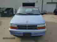 1993 Dodge Caravan with VIN 2B4GH2533PR287787, listed as a Copart auction lot 71940684 with 107,939 mi miles and Salvage title. Bid and sale history available at DreamBid. Image 5.