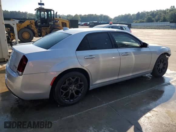 2020 Chrysler 300 S с VIN 2C3CCAGG2LH164545, выставлен на аукционе Copart как лот 66656364 с пробегом 92 196 миль миль и Списание • Salvage title. История ставок и продаж доступна на DreamBid. Изображение 3.