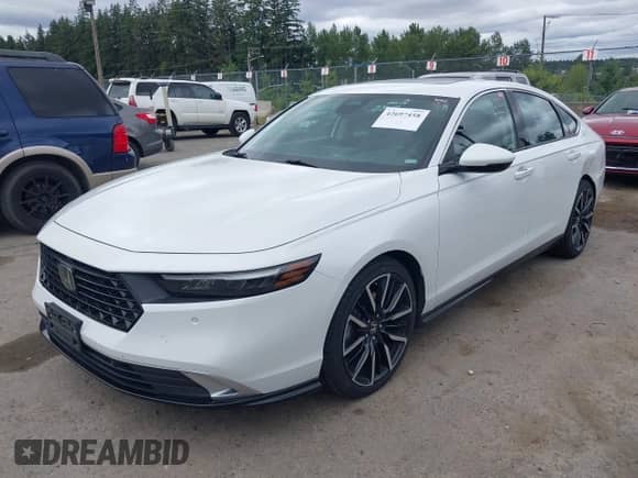 2023 Honda Accord Touring with VIN 1HGCY2F81PA037420, listed as a IAAI auction lot 42697458 with 42,731 mi miles and . Bid and sale history available at DreamBid. Image 17.