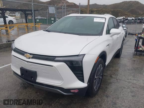 2024 Chevrolet Blazer EV eAWD LT с VIN 3GNKDBRJ0RS218750, выставлен на аукционе IAAI как лот 41735858 с пробегом 2 835 миль миль и . История ставок и продаж доступна на DreamBid. Изображение 2.