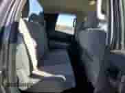 2012 Toyota Tundra z VIN 5TFRU5F16CX026400, wystawiony jako Copart lot #45609695 z przebiegiem 200 612 mil mil oraz Szkoda całkowita • Salvage title. Historia ofert i sprzedaży dostępna na DreamBid. Obrazek 10.