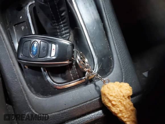 2015 Subaru Impreza Limited z VIN JF1GJAS63FH011657, wystawiony jako IAAI lot #42193691 z przebiegiem 86 398 mil mil oraz . Historia ofert i sprzedaży dostępna na DreamBid. Obrazek 11.