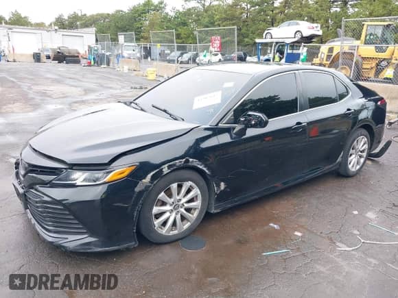 2018 Toyota Camry SE с VIN JTNB11HK2J3020764, выставлен на аукционе IAAI как лот 43307642 с пробегом 125 185 миль миль и . История ставок и продаж доступна на DreamBid. Изображение 2.