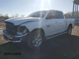 2017 Ram 1500 Big Horn z VIN 1C6RR7LG9HS572500, wystawiony jako Copart lot #46608665 z przebiegiem 174 393 mil mil oraz Nie do naprawy • Non repairable. Historia ofert i sprzedaży dostępna na DreamBid. Obrazek 1.