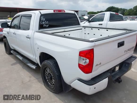 2019 Toyota Tundra SR5 с VIN 5TFAY5F11KX854581, выставлен на аукционе IAAI как лот 42158395 с пробегом 140 691 миль миль и . История ставок и продаж доступна на DreamBid. Изображение 3.