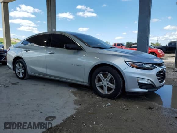 2021 Chevrolet Malibu LS z VIN 1G1ZC5ST3MF043343, wystawiony jako Copart lot #86069755 z przebiegiem 87 988 mil mil oraz Nie do naprawy • Non repairable. Historia ofert i sprzedaży dostępna na DreamBid. Obrazek 4.