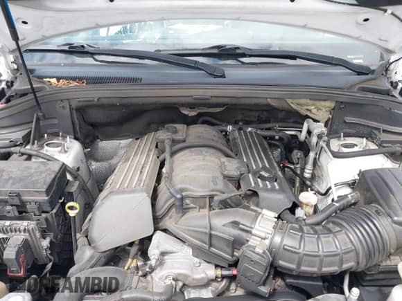 2014 Jeep Grand Cherokee SRT-8 z VIN 1C4RJFDJ7EC536055, wystawiony jako IAAI lot #42194498 z przebiegiem 80 241 mil mil oraz . Historia ofert i sprzedaży dostępna na DreamBid. Obrazek 10.