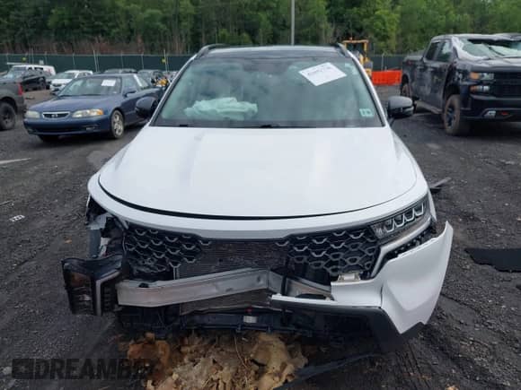 2021 Kia Sorento S with VIN 5XYRLDLC3MG018326, listed as a IAAI auction lot 42691738 with 58,070 mi miles and . Bid and sale history available at DreamBid. Image 12.