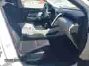 2024 Hyundai Tucson SEL z VIN 5NMJB3DE8RH316975, wystawiony jako IAAI lot #43422280 z przebiegiem 58 249 mil mil oraz . Historia ofert i sprzedaży dostępna na DreamBid. Obrazek 5.