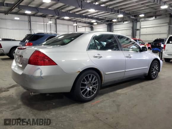 2007 Honda Accord LX SE with VIN 1HGCM66417A007642, listed as a Copart auction lot 63302775 with 160,356 mi miles and Salvage title. Bid and sale history available at DreamBid. Image 3.