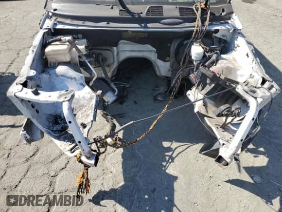 2006 Chevrolet TrailBlazer LT с VIN 1GNET13H062292094, выставлен на аукционе Copart как лот 74044294 с пробегом Не указан миль и На запчасти • Non repairable. История ставок и продаж доступна на DreamBid. Изображение 12.