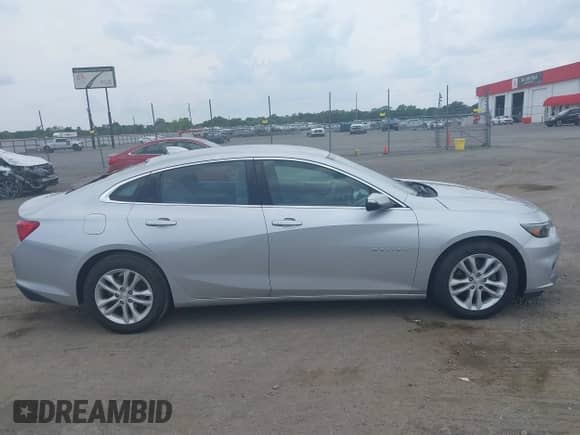 2018 Chevrolet Malibu Hybrid с VIN 1G1ZF5SU5JF285806, выставлен на аукционе IAAI как лот 42449160 с пробегом 190 314 миль миль и . История ставок и продаж доступна на DreamBid. Изображение 13.