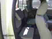 2016 Toyota Tacoma SR с VIN 5TFSX5EN5GX045748, выставлен на аукционе IAAI как лот 41987259 с пробегом 117 450 миль миль и . История ставок и продаж доступна на DreamBid. Изображение 8.