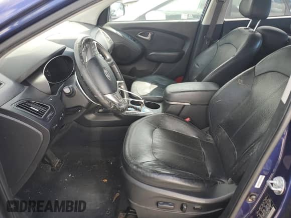 2011 Hyundai Tucson Limited с VIN KM8JU3AC2BU296505, выставлен на аукционе Copart как лот 71511385 с пробегом 86 309 миль миль и Списание • Salvage title. История ставок и продаж доступна на DreamBid. Изображение 7.