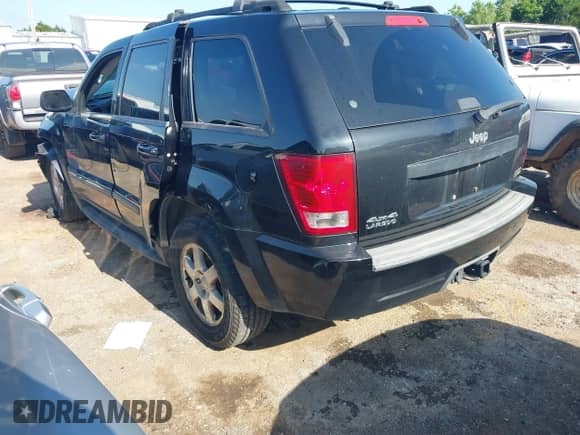 2009 Jeep Grand Cherokee Laredo с VIN 1J8HR48P79C556036, выставлен на аукционе IAAI как лот 42421080 с пробегом Не указан миль и . История ставок и продаж доступна на DreamBid. Изображение 3.