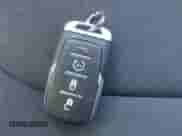 2025 Ram 1500 Tradesman z VIN 1C6RRFCG6SN570610, wystawiony jako IAAI lot #42538456 z przebiegiem 1 125 mil mil oraz . Historia ofert i sprzedaży dostępna na DreamBid. Obrazek 11.