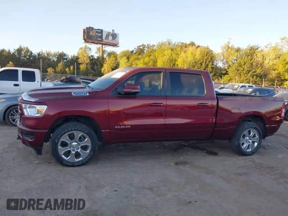 2024 Ram 1500 Big Horn with VIN 1C6SRFMT0RN209266, listed as a IAAI auction lot 43424594 with 25,117 mi miles and . Bid and sale history available at DreamBid. Image 15.