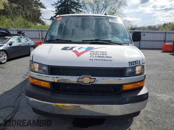 2020 Chevrolet Express Cargo with VIN 1GCWGAFG9L1230196, listed as a Copart auction lot 53999805 with 59,411 mi miles and Salvage title. Bid and sale history available at DreamBid. Image 5.