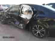 2019 Toyota Camry LE с VIN 4T1B11HK2KU833243, выставлен на аукционе IAAI как лот 42855313 с пробегом 128 404 миль миль и . История ставок и продаж доступна на DreamBid. Изображение 17.