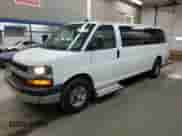 2017 Chevrolet Express Passenger LT с VIN 1GAZGPFGXH1193286, выставлен на аукционе Copart как лот 88923785 с пробегом 78 237 миль миль и Списание • Salvage title. История ставок и продаж доступна на DreamBid. Изображение 1.