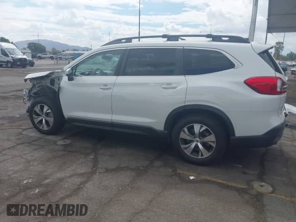 2019 Subaru Ascent Premium с VIN 4S4WMACD5K3485767, выставлен на аукционе IAAI как лот 43259045 с пробегом 35 795 миль миль и . История ставок и продаж доступна на DreamBid. Изображение 14.