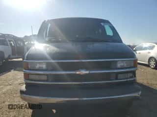 1997 Chevrolet Express с VIN 1GAGG25R1V1086734, выставлен на аукционе Copart как лот 46941485 с пробегом 197 756 миль миль и Списание • Salvage title. История ставок и продаж доступна на DreamBid. Изображение 5.