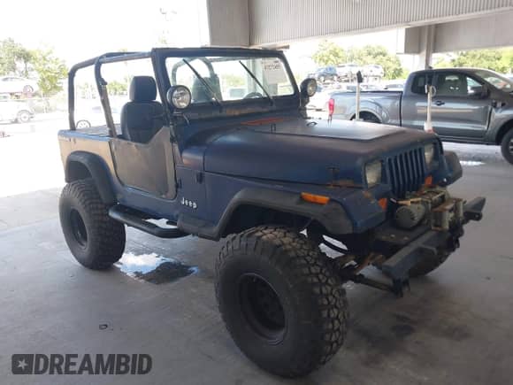 1990 Jeep Wrangler с VIN 2J4FY29TXLJ539000, выставлен на аукционе IAAI как лот 43272455 с пробегом 154 940 миль миль и . История ставок и продаж доступна на DreamBid. Изображение 1.