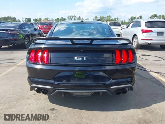 2018 Ford Mustang GT с VIN 1FA6P8CF7J5106539, выставлен на аукционе IAAI как лот 43222470 с пробегом 76 223 миль миль и . История ставок и продаж доступна на DreamBid. Изображение 16.