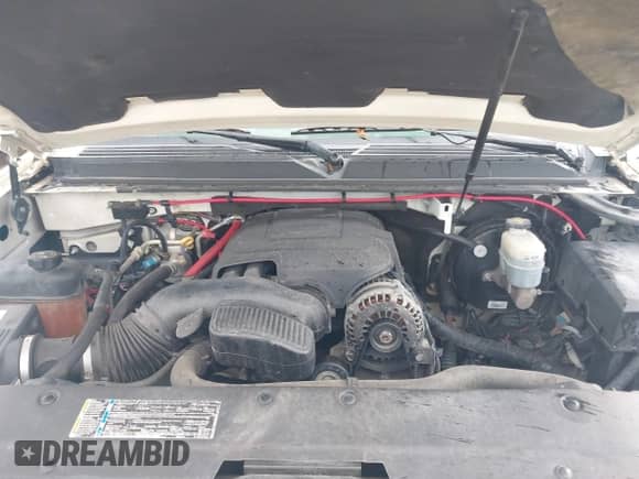 2008 Chevrolet Suburban LTZ с VIN 1GNFK16328R221447, выставлен на аукционе IAAI как лот 42727159 с пробегом 205 987 миль миль и . История ставок и продаж доступна на DreamBid. Изображение 10.