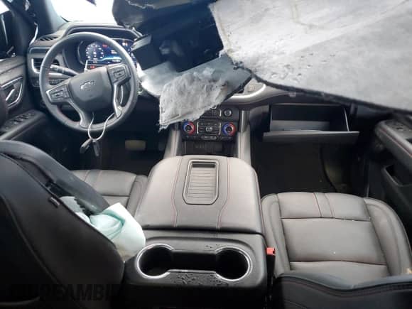2022 Chevrolet Suburban RST с VIN 1GNSKEKD8NR239600, выставлен на аукционе Copart как лот 64103875 с пробегом 21 369 миль миль и Списание • Salvage title. История ставок и продаж доступна на DreamBid. Изображение 8.