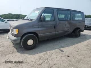 1992 Ford Econoline Cargo с VIN 1FMEE11Y3NHB19960, выставлен на аукционе Copart как лот 59485845 с пробегом 157 226 миль миль и Списание • Salvage title. История ставок и продаж доступна на DreamBid. Изображение 1.