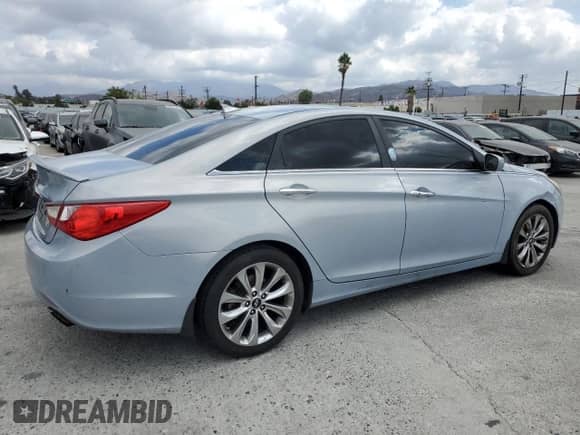 2012 Hyundai Sonata SE с VIN 5NPEC4AC5CH410040, выставлен на аукционе Copart как лот 82420935 с пробегом 203 465 миль миль и Чистый • Clean title. История ставок и продаж доступна на DreamBid. Изображение 3.