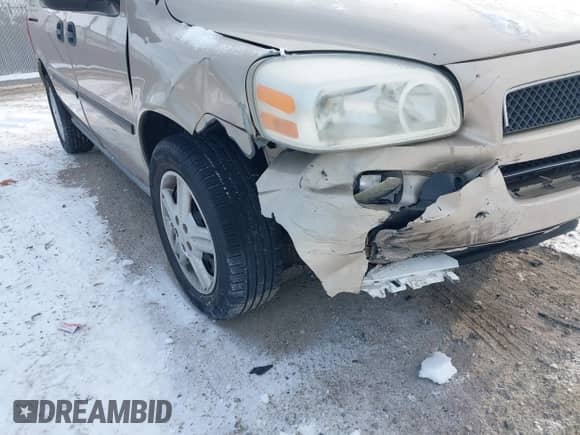 2005 Chevrolet Uplander with VIN 1GNDV03L65D206827, listed as a IAAI auction lot 41394470 with Not provided miles and . Bid and sale history available at DreamBid. Image 6.