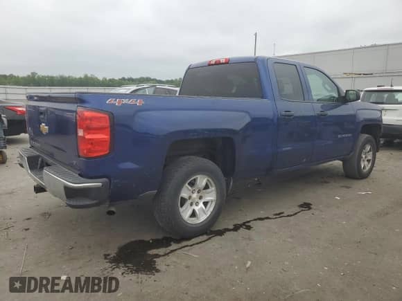 2014 Chevrolet Silverado 1500 LT with VIN 1GCVKREH5EZ175687, listed as a Copart auction lot 62677575 with 85,817 mi miles and Salvage title. Bid and sale history available at DreamBid. Image 3.