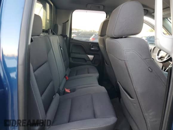 2018 Chevrolet Silverado 1500 LT с VIN 1GCVKREH8JZ147411, выставлен на аукционе Copart как лот 71670135 с пробегом 48 414 миль миль и Чистый • Clean title. История ставок и продаж доступна на DreamBid. Изображение 10.