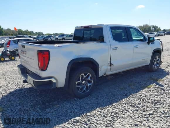 2023 GMC Sierra 1500 SLT с VIN 3GTUUDED8PG262993, выставлен на аукционе IAAI как лот 43227461 с пробегом 36 583 миль миль и . История ставок и продаж доступна на DreamBid. Изображение 4.