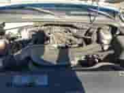 2003 Chevrolet Tahoe LS z VIN 1GNEC13Z63R140932, wystawiony jako IAAI lot #41703060 z przebiegiem 345 133 mil mil oraz . Historia ofert i sprzedaży dostępna na DreamBid. Obrazek 10.