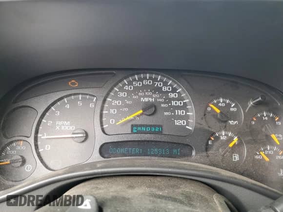 2005 Chevrolet Silverado 1500HD LS с VIN 1GCGK13U85F859239, выставлен на аукционе Copart как лот 60171295 с пробегом 125 313 миль миль и Списание • Salvage title. История ставок и продаж доступна на DreamBid. Изображение 9.