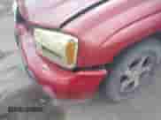 2002 Chevrolet TrailBlazer LS with VIN 1GNDT13S922164101, listed as a IAAI auction lot 43212917 with 285,275 mi miles and . Bid and sale history available at DreamBid. Image 18.