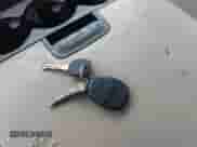 2008 Chevrolet Silverado 2500HD 1LT z VIN 1GCHC23KX8F104183, wystawiony jako IAAI lot #42474727 z przebiegiem 284 682 mil mil oraz . Historia ofert i sprzedaży dostępna na DreamBid. Obrazek 11.