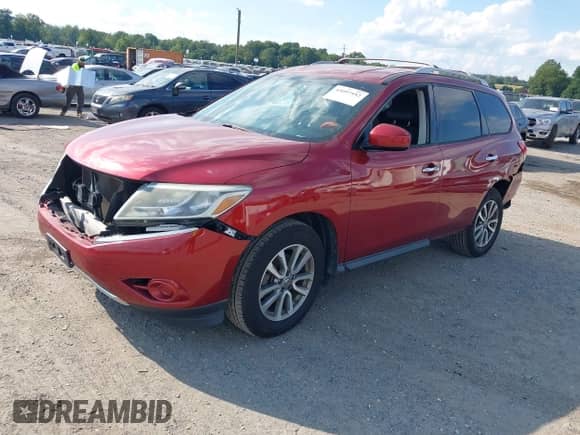 2013 Nissan Pathfinder SL with VIN 5N1AR2MM9DC605590, listed as a IAAI auction lot 43097552 with 200,667 mi miles and . Bid and sale history available at DreamBid. Image 18.