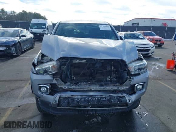 2017 Toyota Tacoma Limited z VIN 5TFEZ5CN2HX021712, wystawiony jako IAAI lot #41355895 z przebiegiem 93 637 mil mil oraz . Historia ofert i sprzedaży dostępna na DreamBid. Obrazek 12.