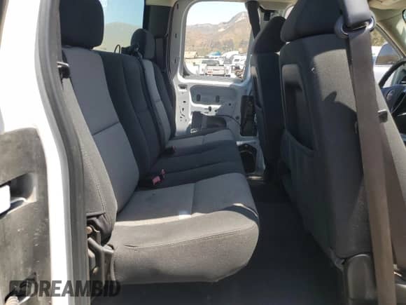 2007 GMC Sierra 1500 SLE1 with VIN 2GTEC19C271605281, listed as a Copart auction lot 63796285 with 114,415 mi miles and Salvage title. Bid and sale history available at DreamBid. Image 10.