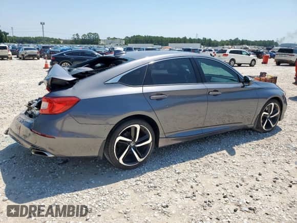 2018 Honda Accord Sport with VIN 1HGCV1F38JA087598, listed as a Copart auction lot 71861035 with 129,084 mi miles and Clean title. Bid and sale history available at DreamBid. Image 3.