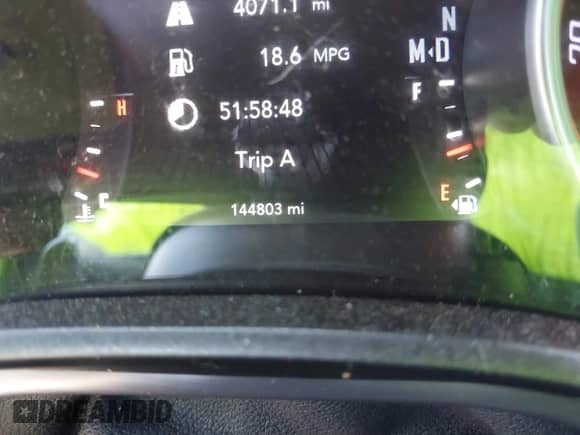 2015 Dodge Challenger SXT z VIN 2C3CDZAG5FH770530, wystawiony jako IAAI lot #41971010 z przebiegiem 144 803 mil mil oraz . Historia ofert i sprzedaży dostępna na DreamBid. Obrazek 15.