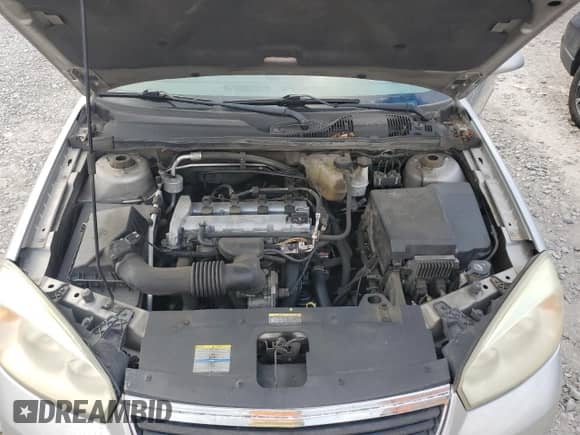 2007 Chevrolet Malibu 1LT z VIN 1G1ZT58F77F115330, wystawiony jako Copart lot #85707425 z przebiegiem 171 502 mil mil oraz Szkoda całkowita • Salvage title. Historia ofert i sprzedaży dostępna na DreamBid. Obrazek 11.