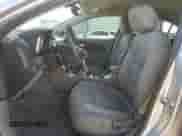 2015 Chevrolet Malibu LS z VIN 1G11B5SL5FF178374, wystawiony jako Copart lot #90059245 z przebiegiem 151 535 mil mil oraz Szkoda całkowita • Salvage title. Historia ofert i sprzedaży dostępna na DreamBid. Obrazek 7.