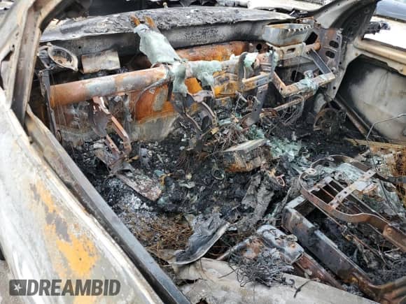 2009 Dodge 1500 SLT z VIN 1D3HB18P89S807718, wystawiony jako Copart lot #71211144 z przebiegiem Nie podano mil oraz Nie do naprawy • Non repairable. Historia ofert i sprzedaży dostępna na DreamBid. Obrazek 8.