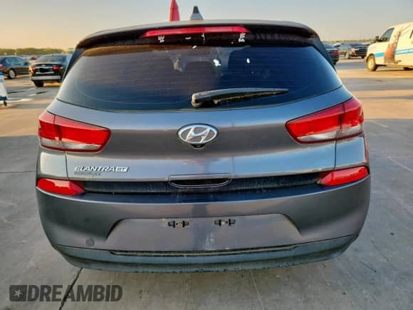 2019 Hyundai Elantra z VIN KMHH35LE7KU100103, wystawiony jako Copart lot #84160455 z przebiegiem 103 244 mil mil oraz Czysty tytuł • Clean title. Historia ofert i sprzedaży dostępna na DreamBid. Obrazek 6.