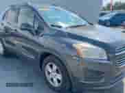 2016 Chevrolet Trax LT z VIN 3GNCJLSB7GL163565, wystawiony jako Copart lot #84920735 z przebiegiem 154 673 mil mil oraz Czysty tytuł • Clean title. Historia ofert i sprzedaży dostępna na DreamBid. Obrazek 1.
